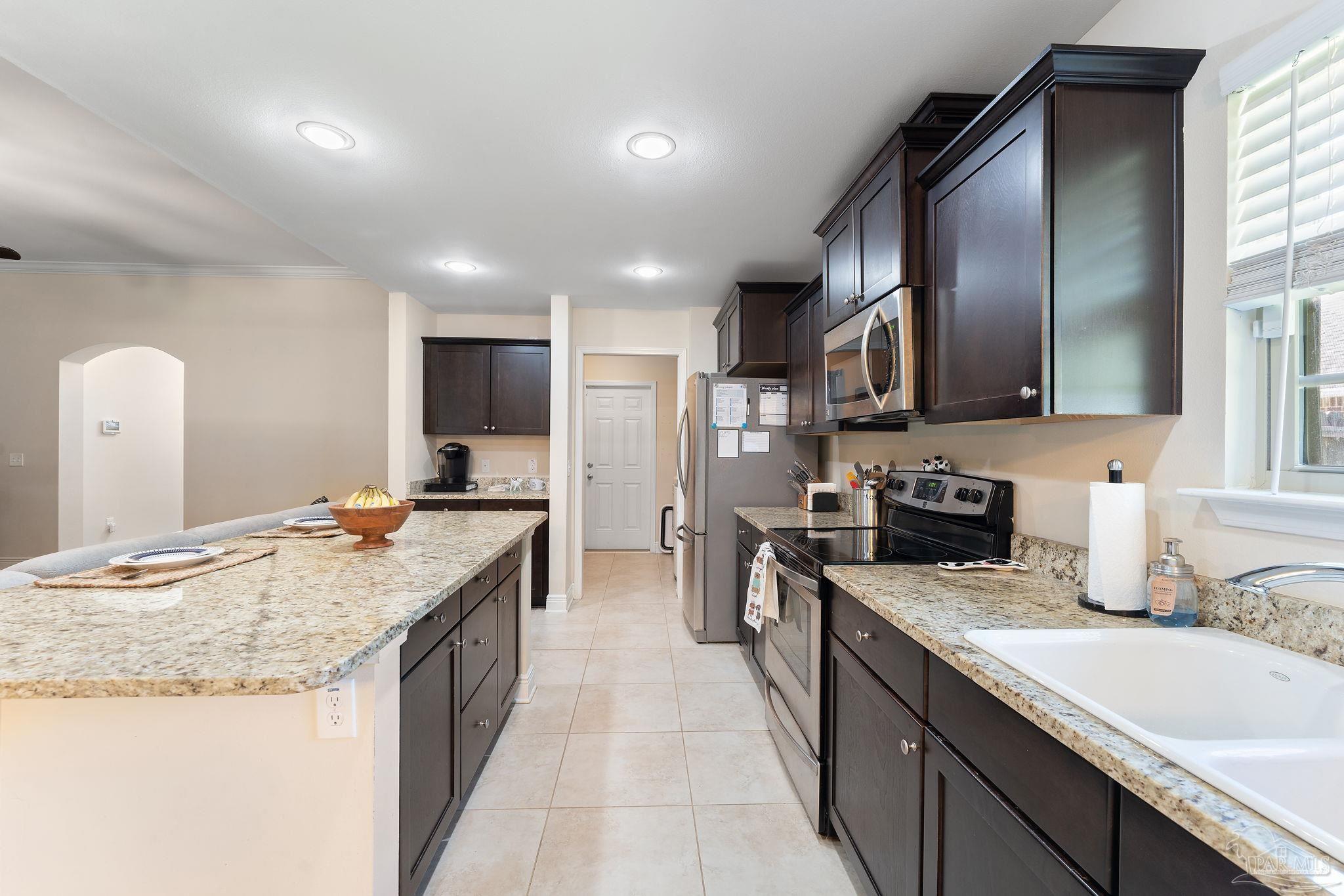 7245 Farmers Road Pensacola, FL 32526 - Photo 13 of 31