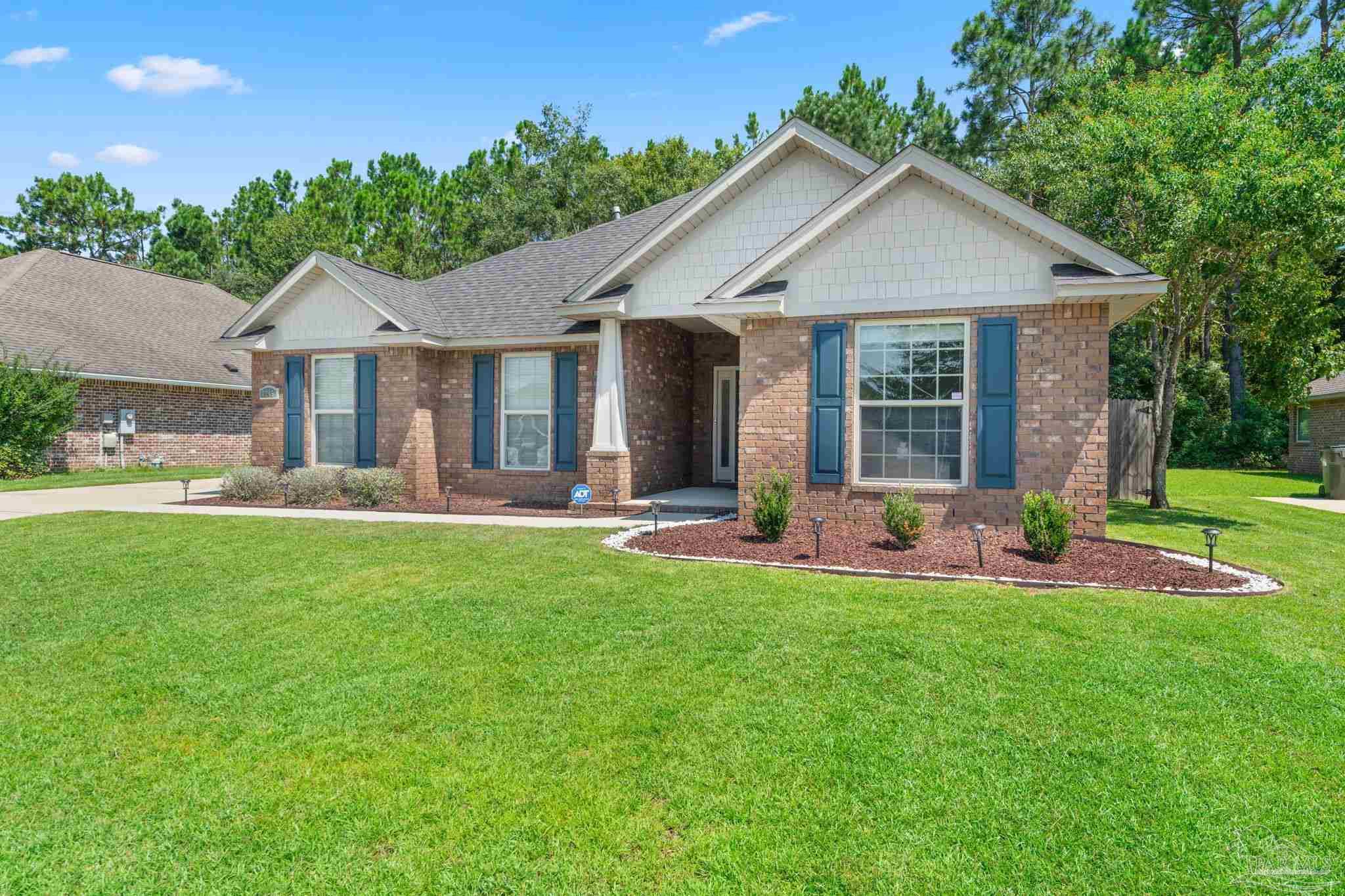 7245 Farmers Road Pensacola, FL 32526 - Photo 2 of 31