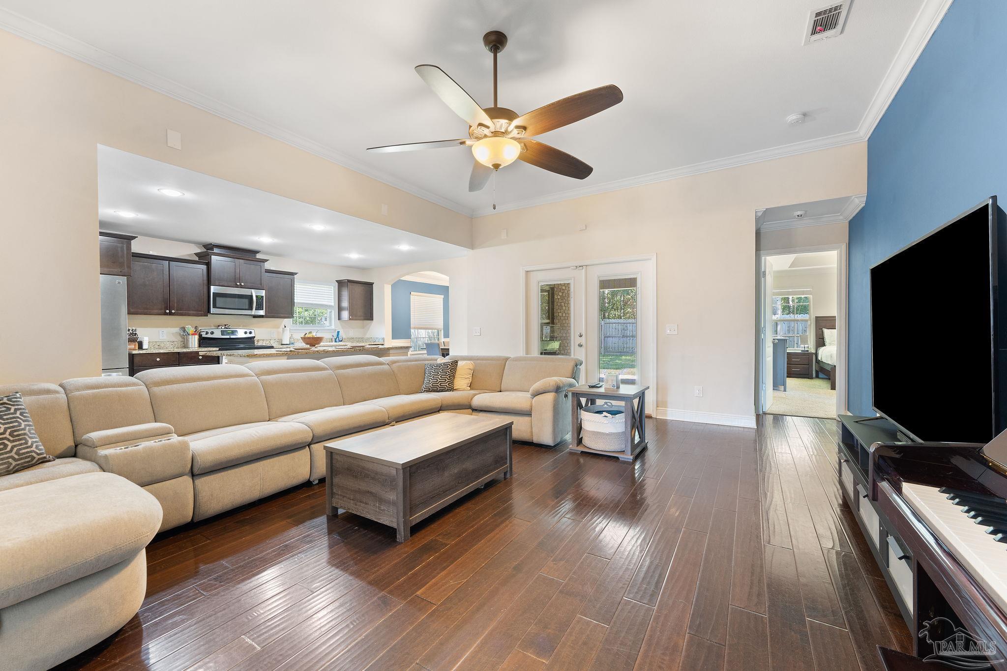 7245 Farmers Road Pensacola, FL 32526 - Photo 8 of 31