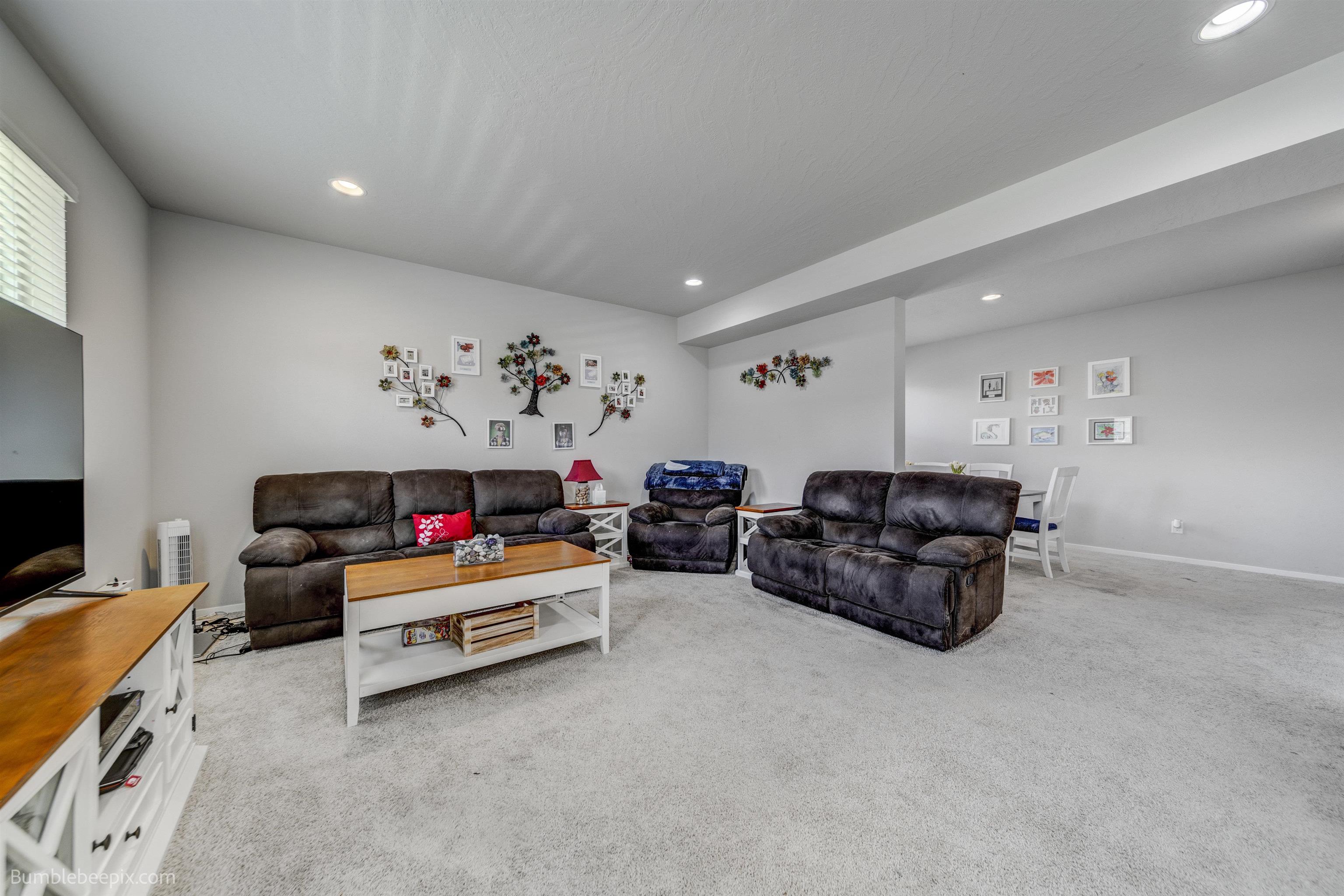 912 East Silver Pine Road Colbert, WA 99005 - Photo 8 of 50