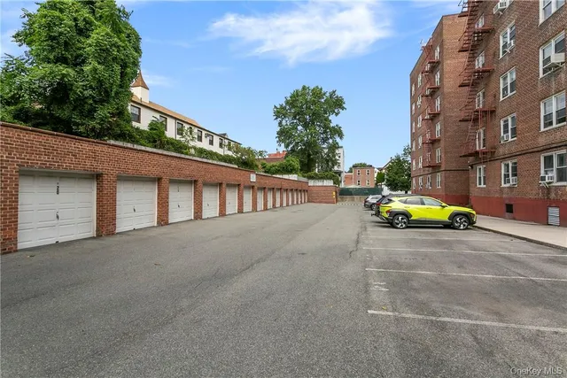 $239,999 | 485 Bronx River Road, Unit A50, Yonkers, NY 10704