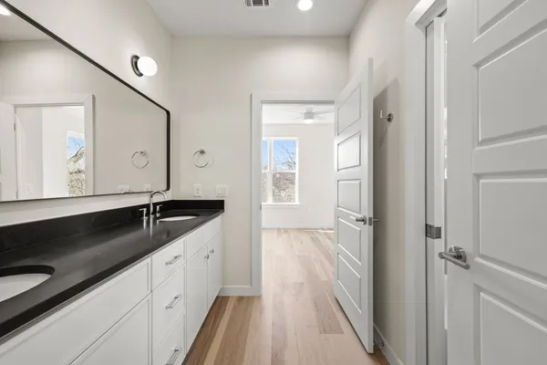 $3,500 | 4801 Sara Drive, Unit B, Austin, TX 78721
