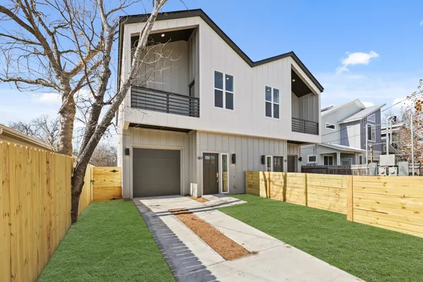$3,500 | 4801 Sara Drive, Unit B, Austin, TX 78721