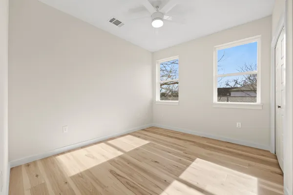 $3,500 | 4801 Sara Drive, Unit B, Austin, TX 78721
