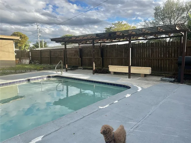 $3,850 | 3720 Southwest 32 Avenue, West Park, FL 33023