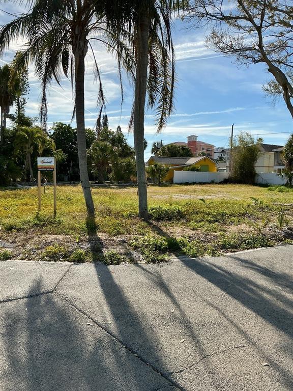 13354 2nd Street East Madeira Beach, FL 33708 - Photo 2 of 6 a view of a yard with palm tree