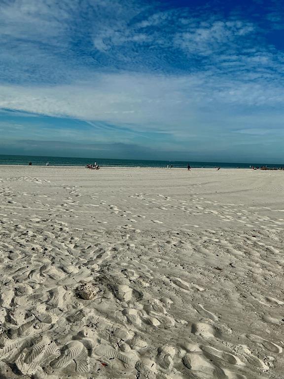 13354 2nd Street East Madeira Beach, FL 33708 - Photo 6 of 6 a view of a room
