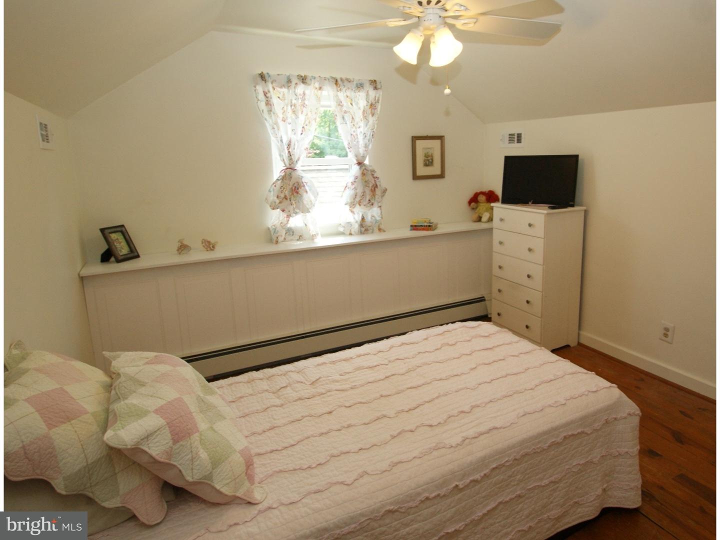 1613 Dillon Road Ambler, PA 19002 - Photo 17 of 25 Bedroom 3