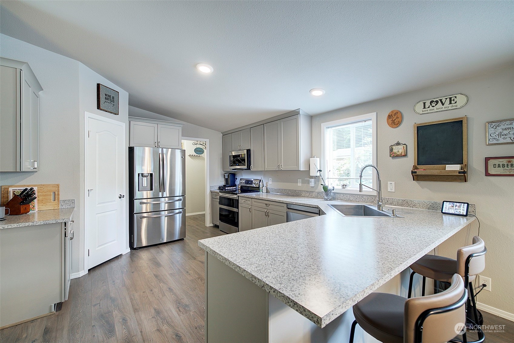 44711 Pine Road Gold Bar, WA 98251 - Photo 4 of 28 Gallery Image 4