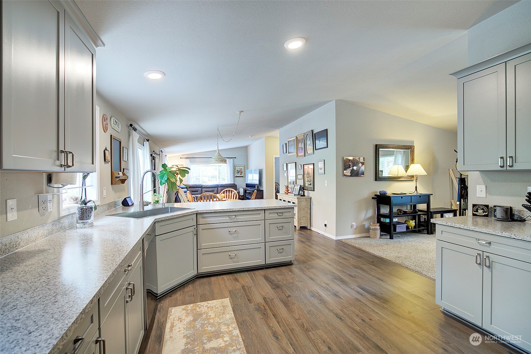 44711 Pine Road Gold Bar, WA 98251 - Photo 5 of 28 Gallery Image 5