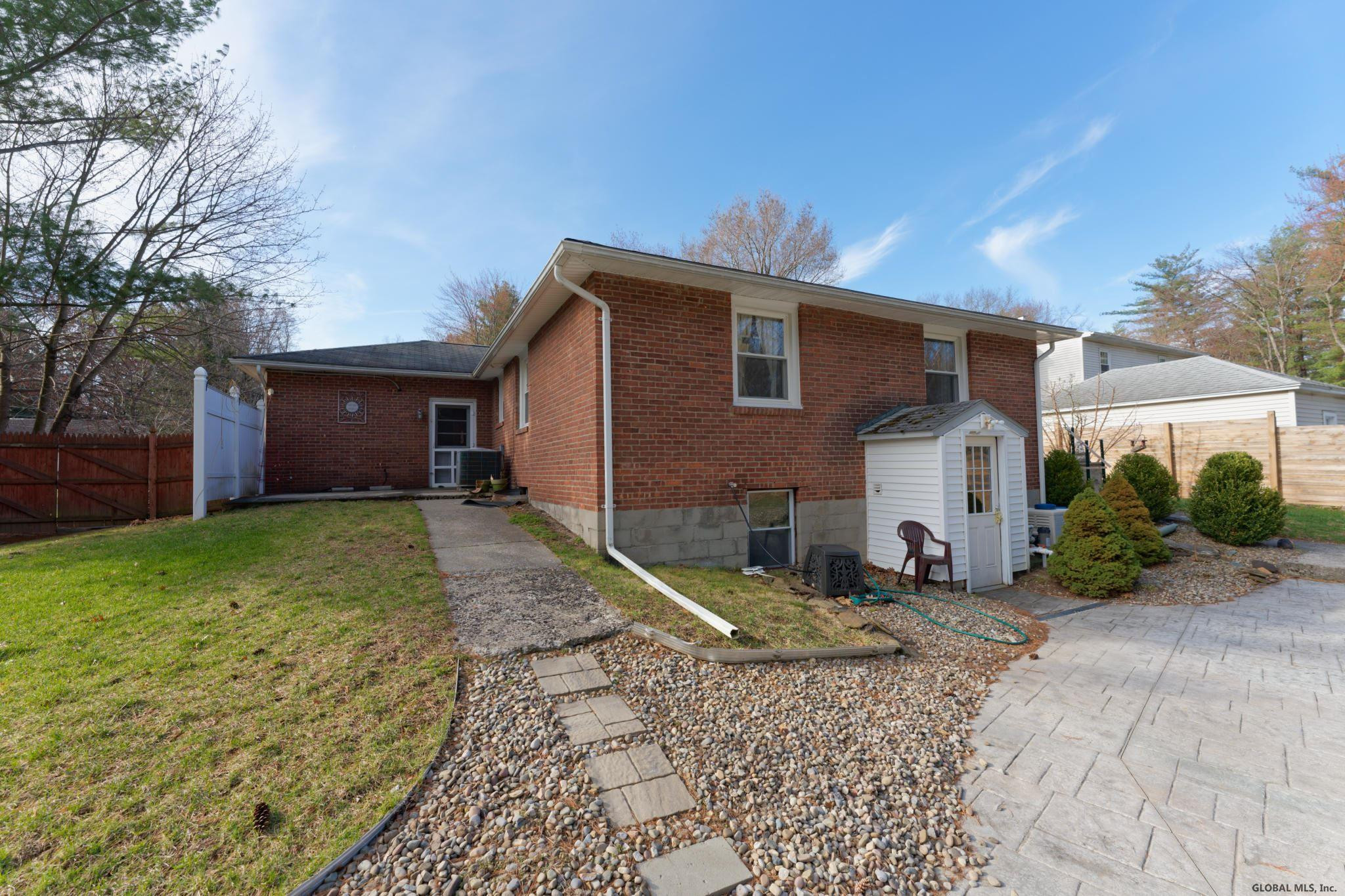 9 New Shaker Road Colonie, NY 12205 - Photo 26 of 33 Photo 26