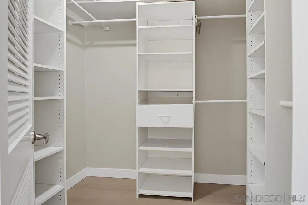 308 Leeann Lane Encinitas, CA 92024 - Photo 36 of 75 Walk-in Closet