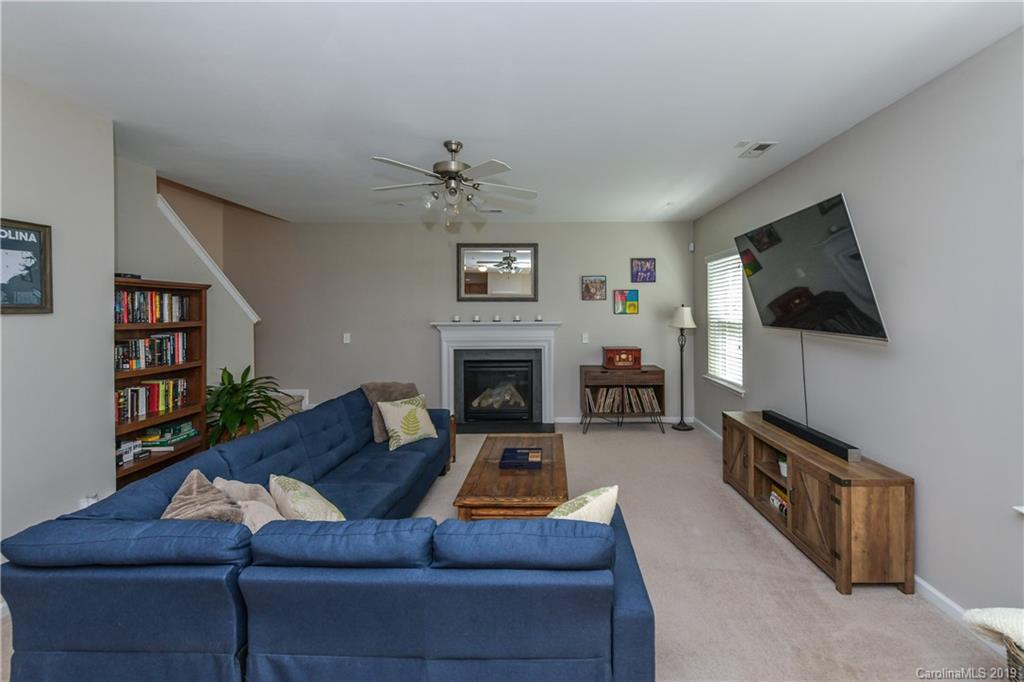 2128 Turtle Point Road Charlotte, NC 28262 - Photo 12 of 25