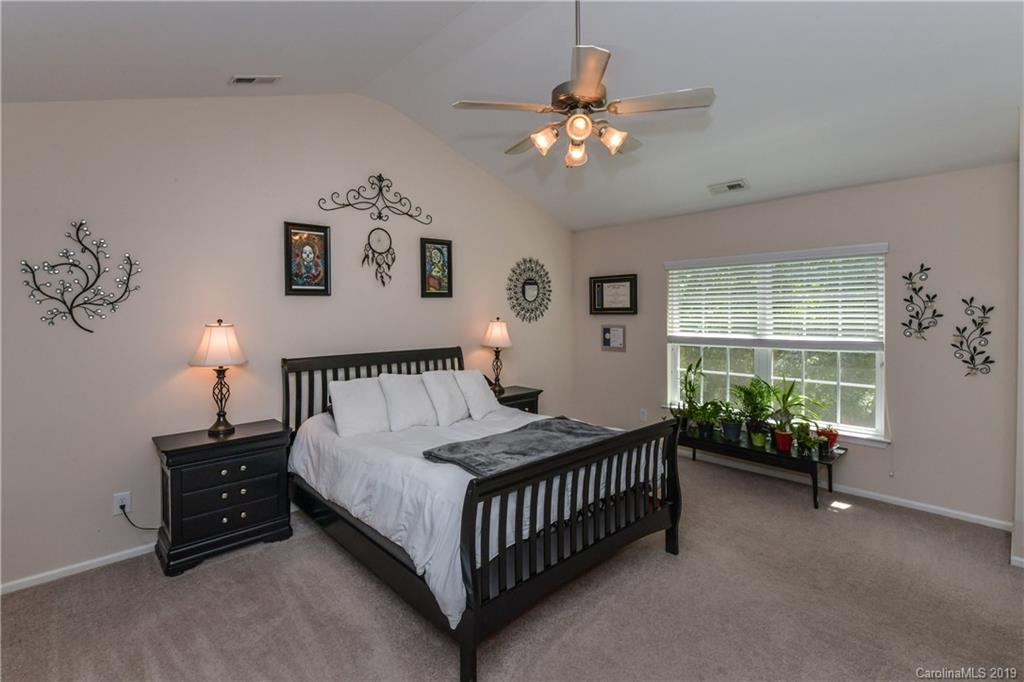 2128 Turtle Point Road Charlotte, NC 28262 - Photo 16 of 25