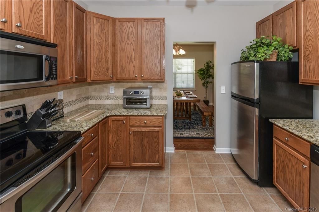 2128 Turtle Point Road Charlotte, NC 28262 - Photo 9 of 25