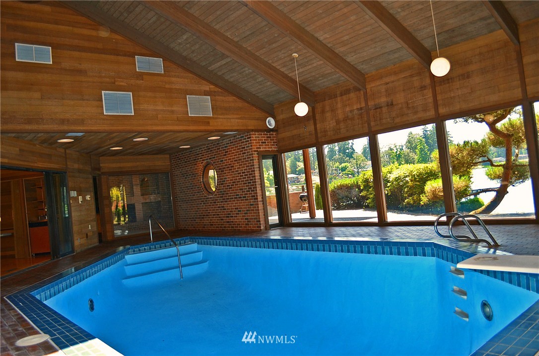 9225 Lake Steilacoom Point Road Southwest Lakewood, WA 98498 - Photo 11 of 15 Gallery Image 11