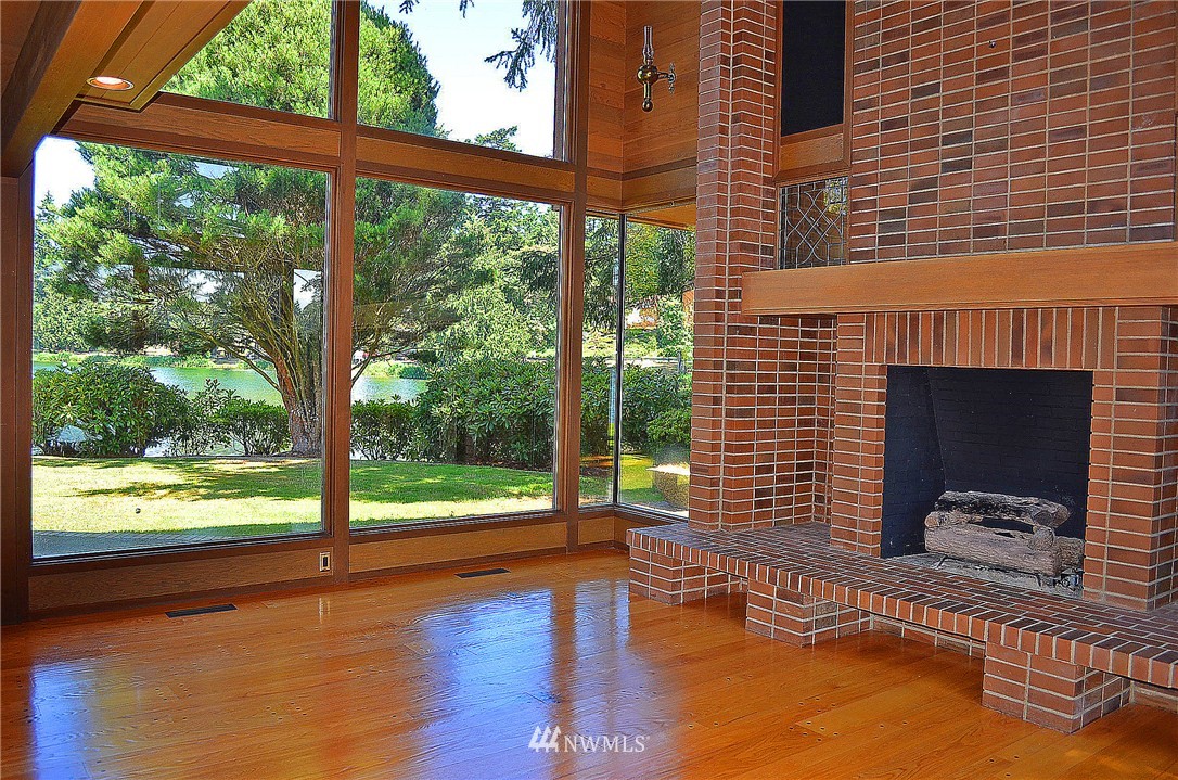 9225 Lake Steilacoom Point Road Southwest Lakewood, WA 98498 - Photo 14 of 15 Gallery Image 14