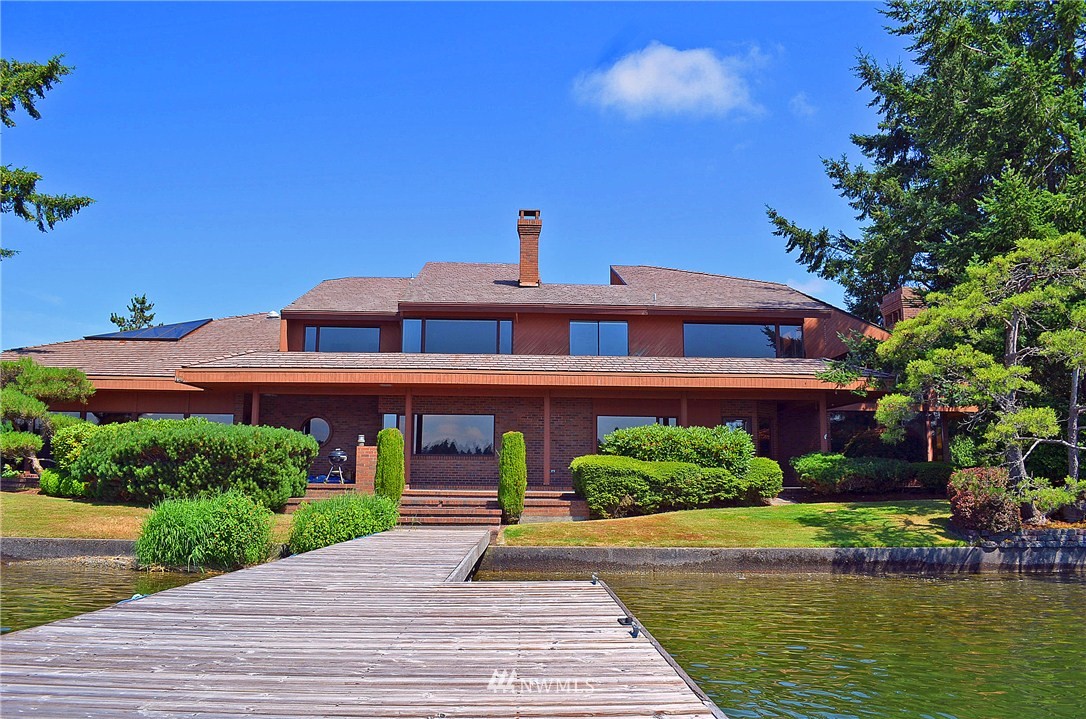 9225 Lake Steilacoom Point Road Southwest Lakewood, WA 98498 - Photo 7 of 15 Gallery Image 7