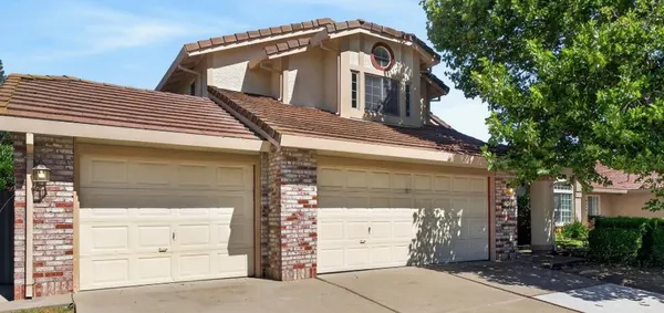 $675,000 | 9370 Framington Way, Elk Grove, CA 95758