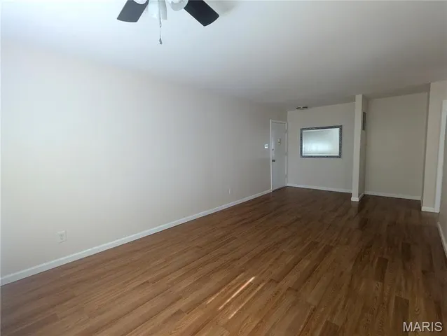 $71,900 | 7731 Hazelcrest Drive, Unit H, Hazelwood, MO 63042