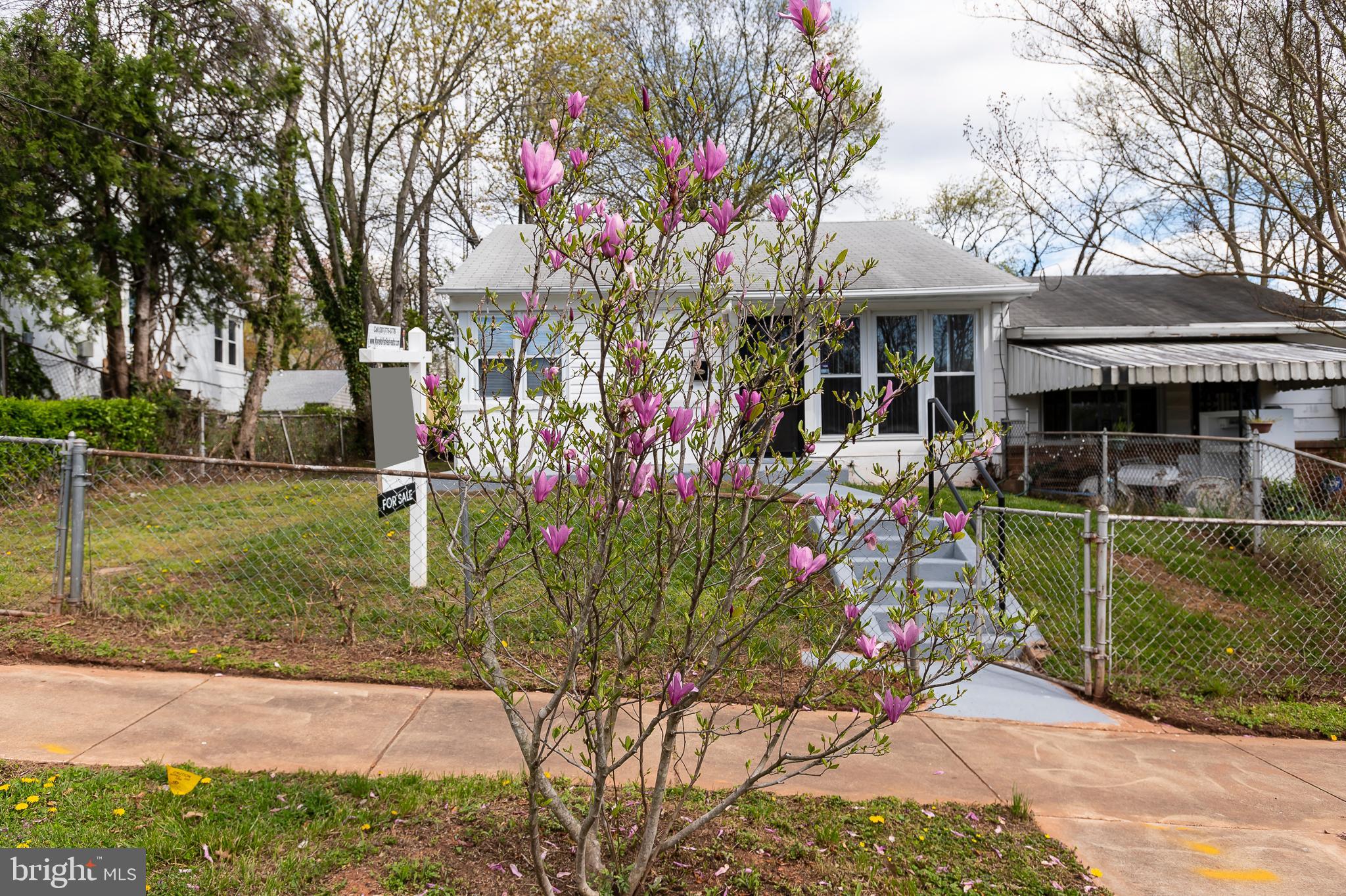 7621 Normandy Road Landover, MD 20785 - Photo 2 of 22