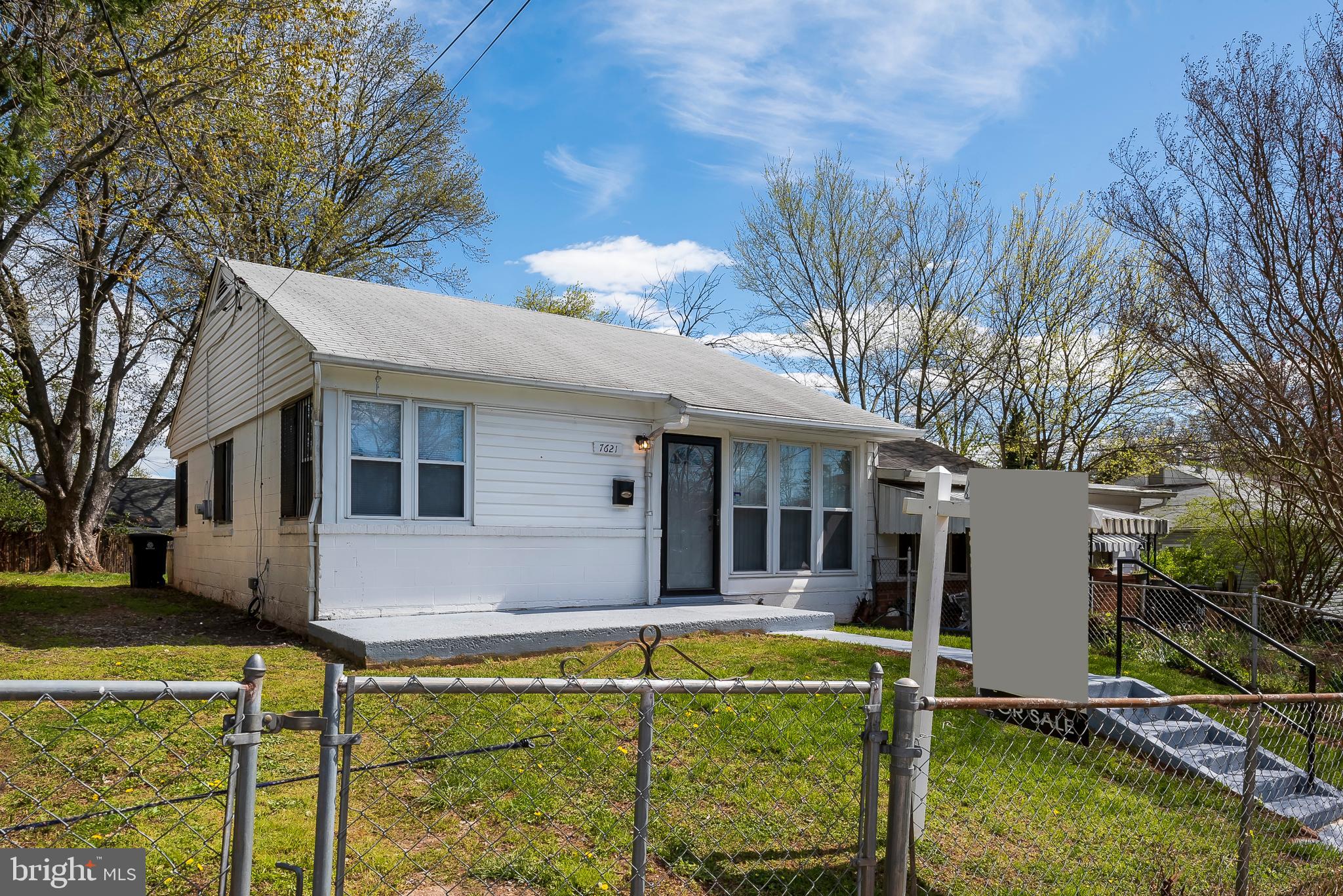 7621 Normandy Road Landover, MD 20785 - Photo 4 of 22 Exterior Front (alt view)