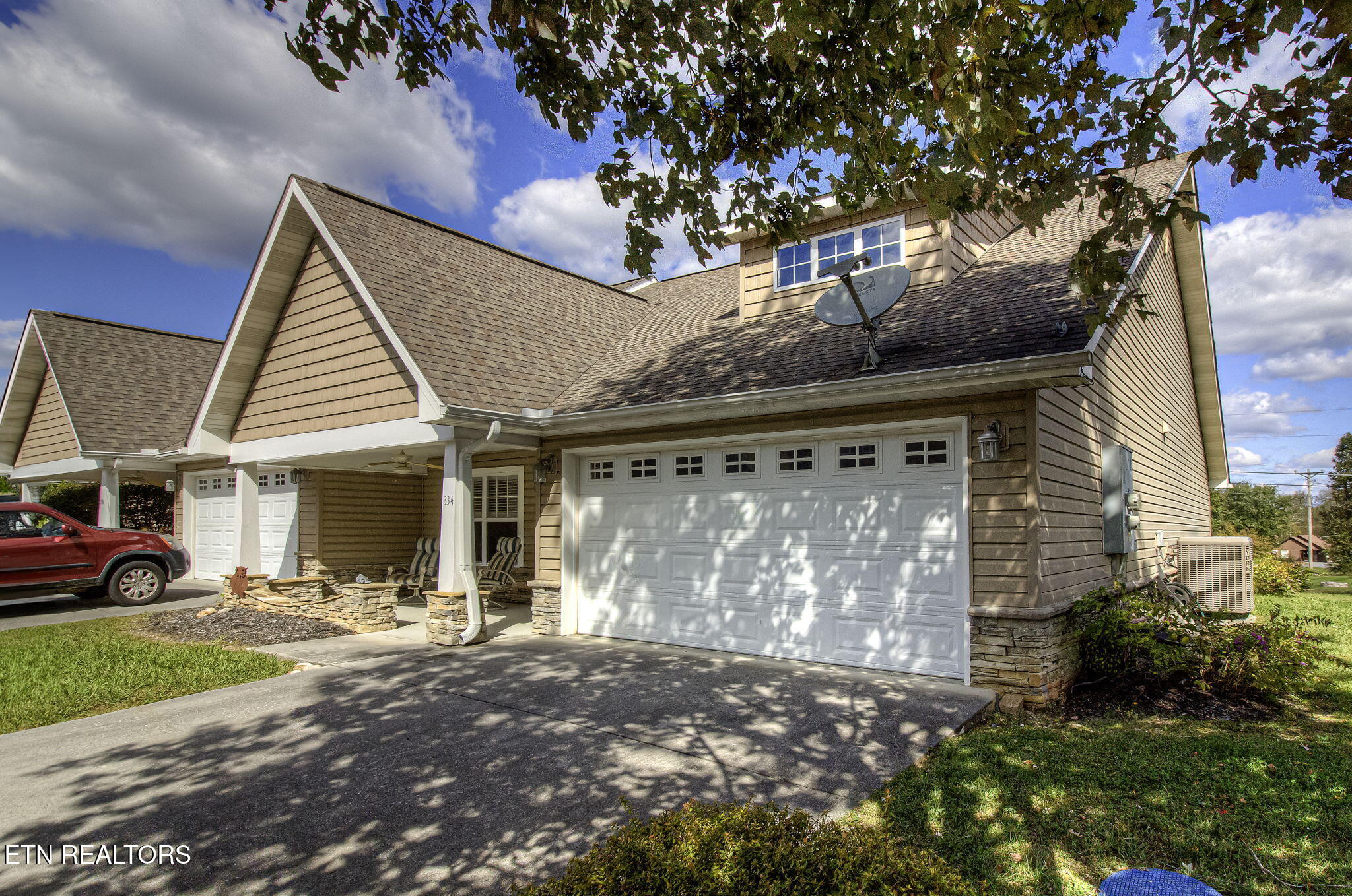 334 Meriwether Way Pigeon Forge, TN 37863 - Photo 2 of 55 IMG_8974