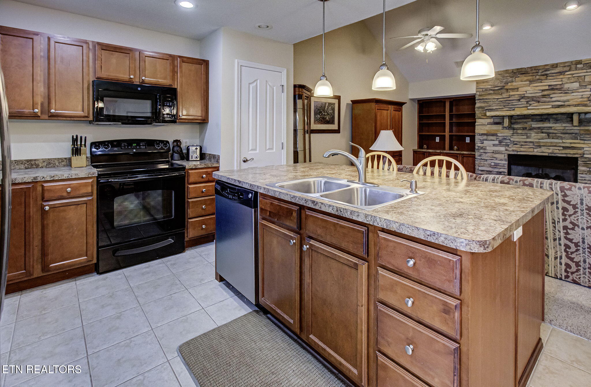 334 Meriwether Way Pigeon Forge, TN 37863 - Photo 29 of 55 IMG_9013