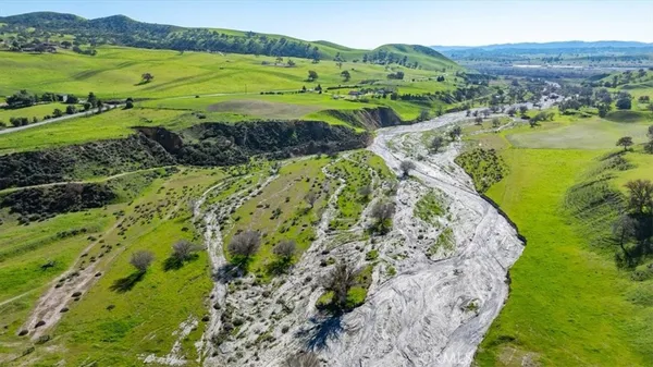 $1,974,000 | 76945 Indian Valley Road, San Miguel, CA 93451