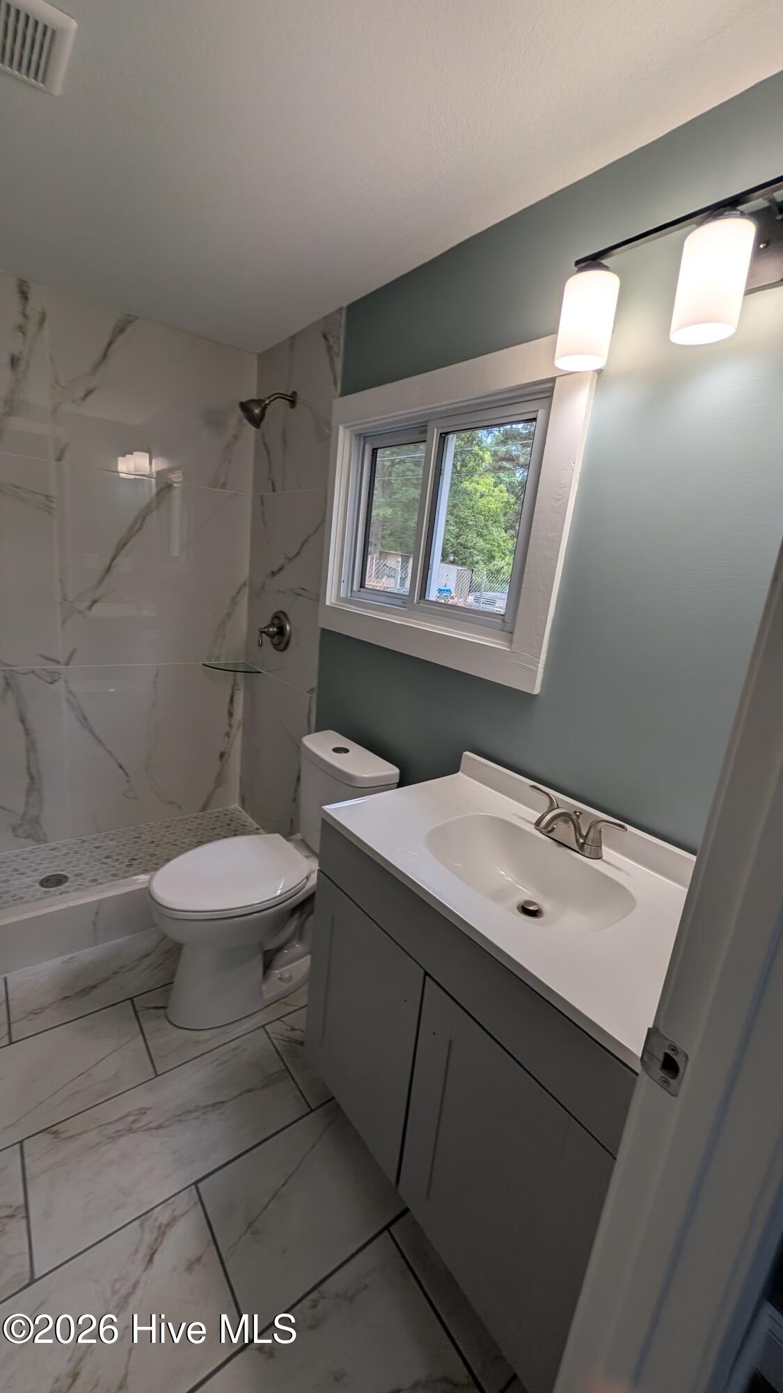 128 Dawkins Street Rockingham, NC 28379 - Photo 6 of 15