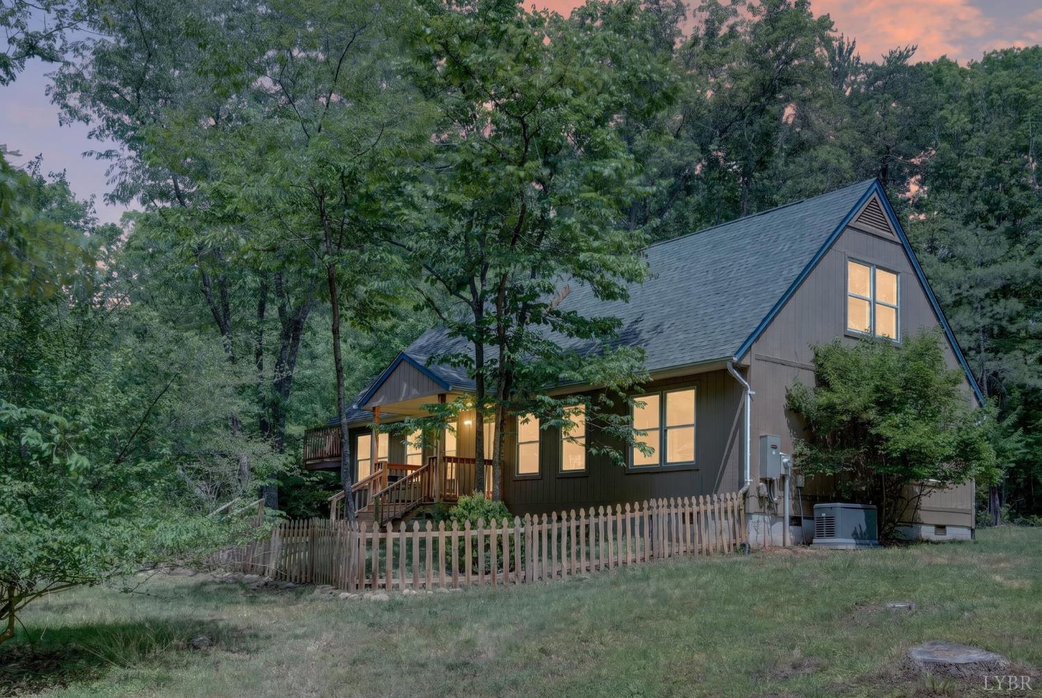 359 Liberty Lane Buckingham, VA 23921 - Photo 2 of 70