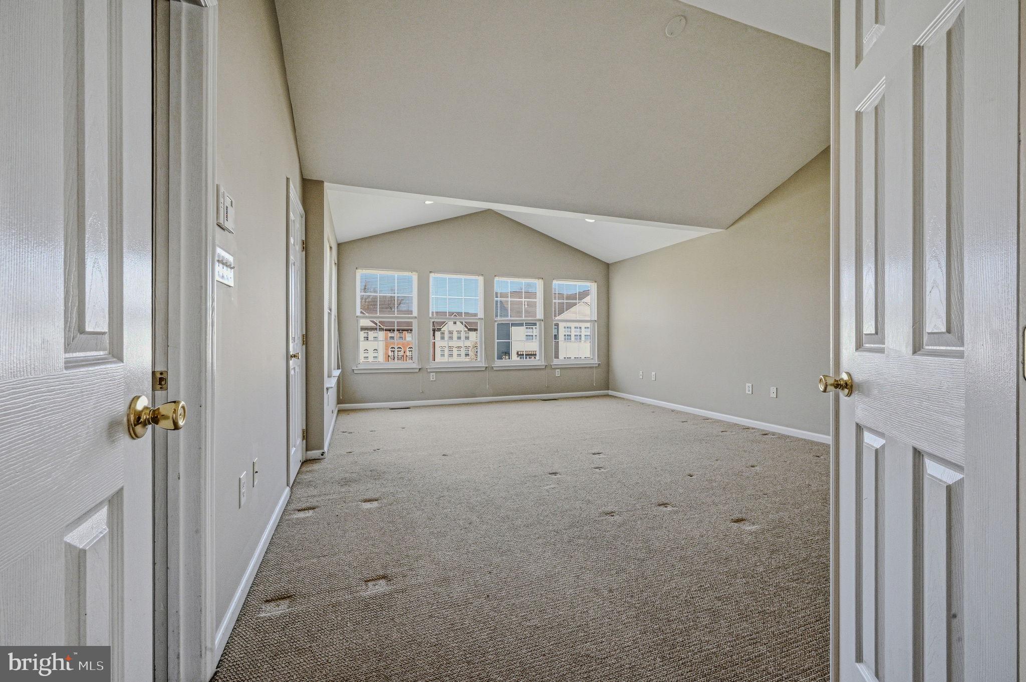 13 Laurel Way Bear, DE 19701 - Photo 27 of 44 an empty room with windows