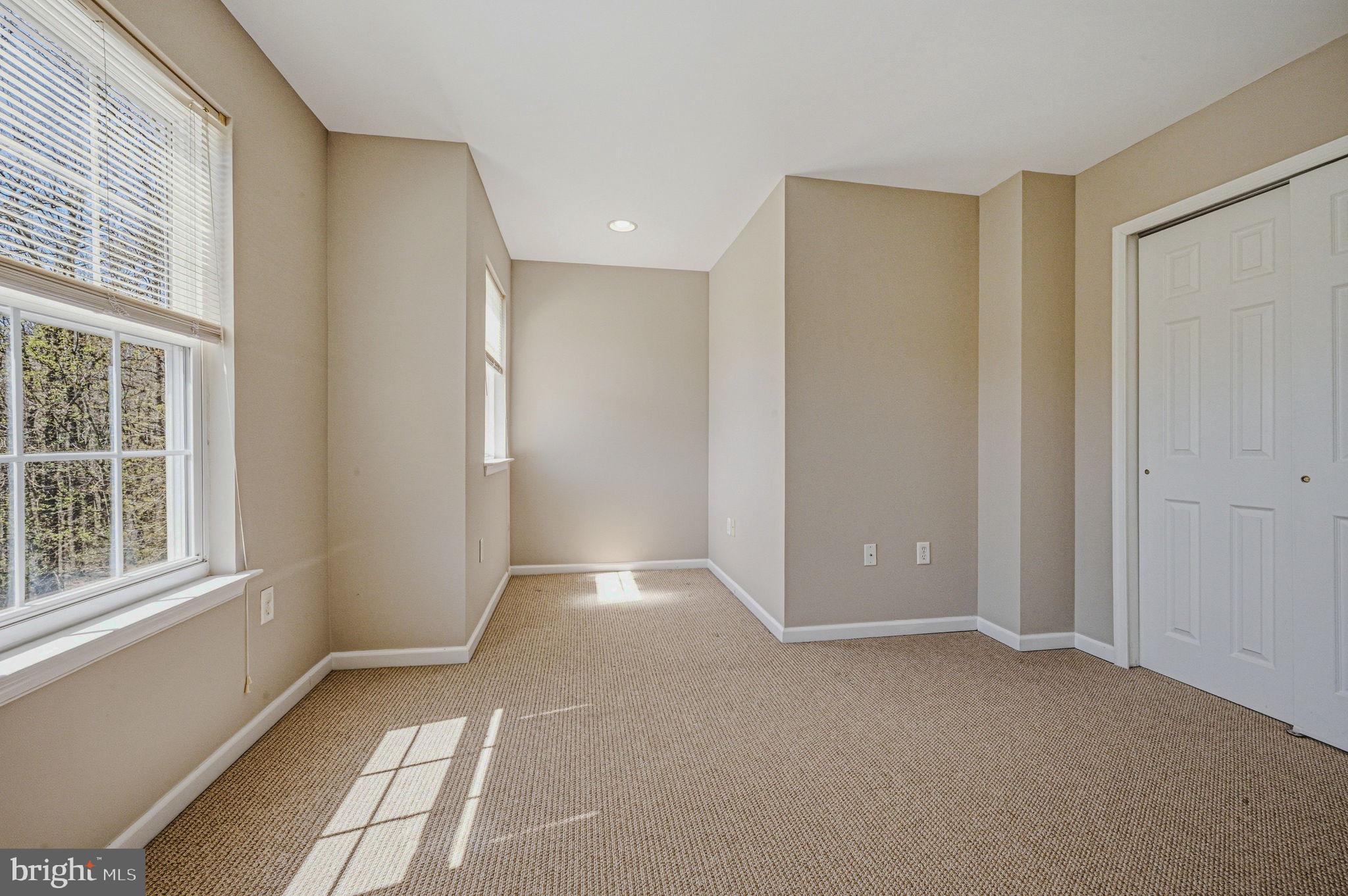 13 Laurel Way Bear, DE 19701 - Photo 35 of 44 an empty room with windows