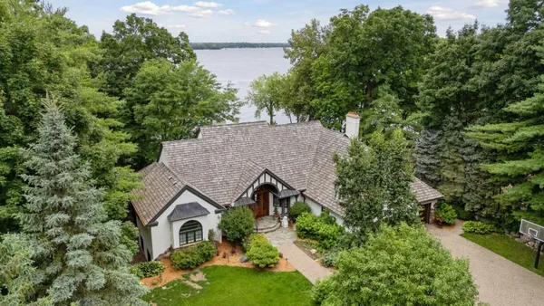 $4,395,000 | 6425 Virginia Drive, Excelsior, MN 55331