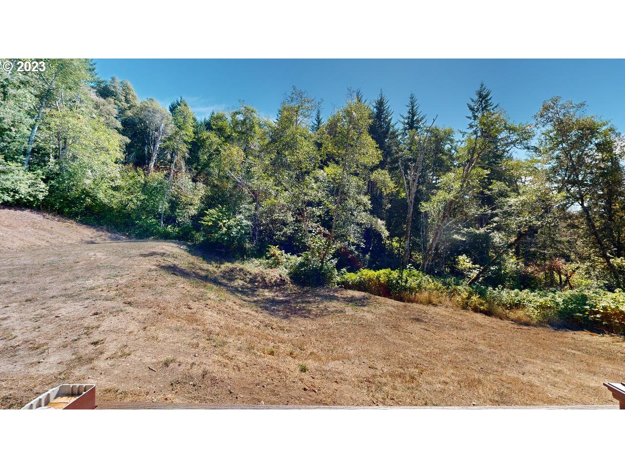 18639 Ranch Road Brookings, OR 97415 - Photo 23 of 37 Yard