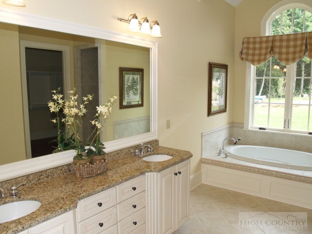 Turtle Creek Drive, Unit 7B Boone, NC 28607 - Photo 5 of 6 Gallery Image 5