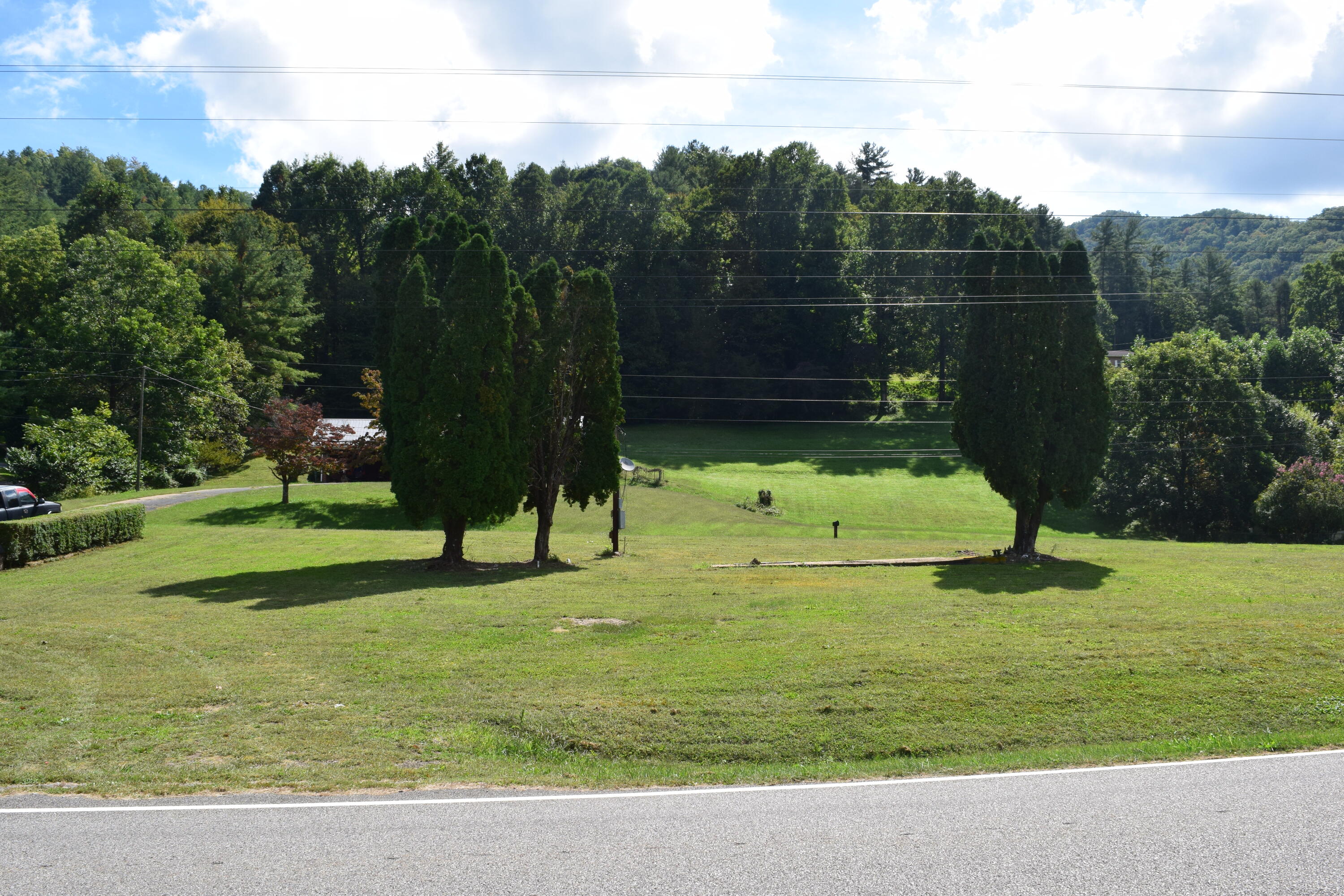 3104 Temple Hill Road Erwin, TN 37650 - Photo 2 of 4 DSC_0641