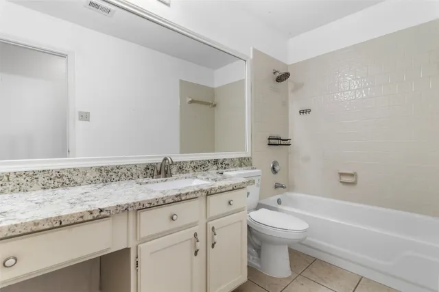 $1,950 | 5403 Haven Oaks Drive, Kingwood, TX 77339