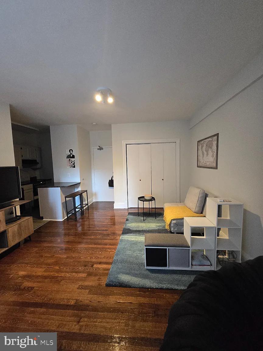 1954 Columbia Road Northwest, Unit 208 Washington, DC 20009 - Photo 14 of 15