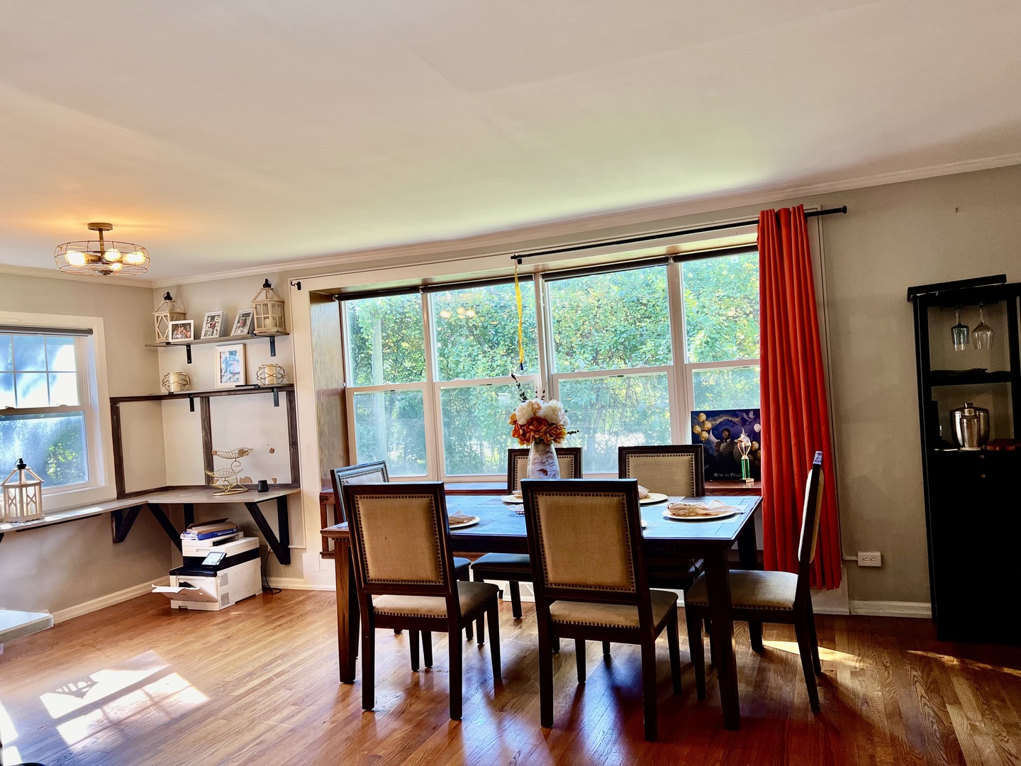 17308 Forestway Drive East Hazel Crest, IL 60429 - Photo 8 of 27 a view of a dining room with furniture window and wooden floor