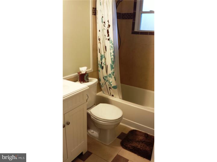 15 Umber Road Levittown, PA 19056 - Photo 18 of 23 Bathroom