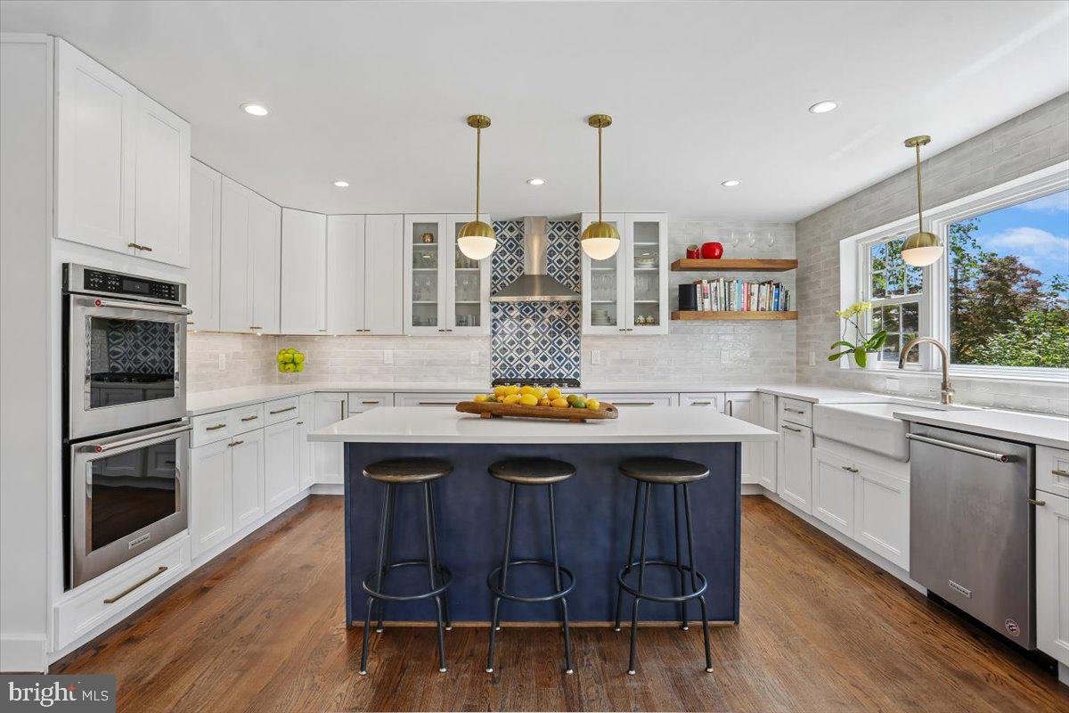 8812 2nd Avenue Silver Spring, MD 20910 - Photo 11 of 64 Gorgeous, gourmet kitchen!