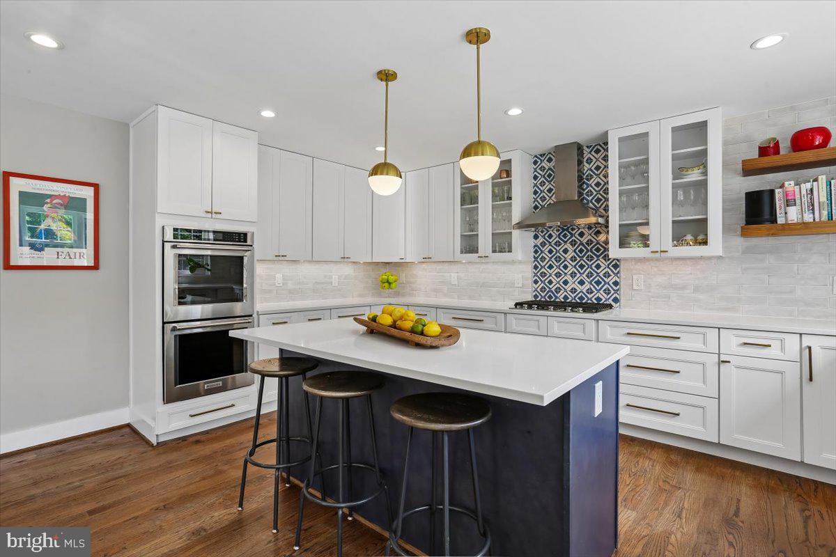 8812 2nd Avenue Silver Spring, MD 20910 - Photo 13 of 64 You will want to spend all your time here!