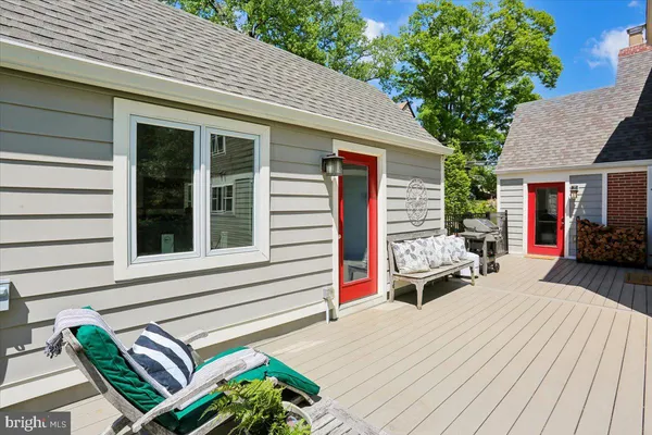 $1,330,000 | 8812 2nd Avenue, Silver Spring, MD 20910