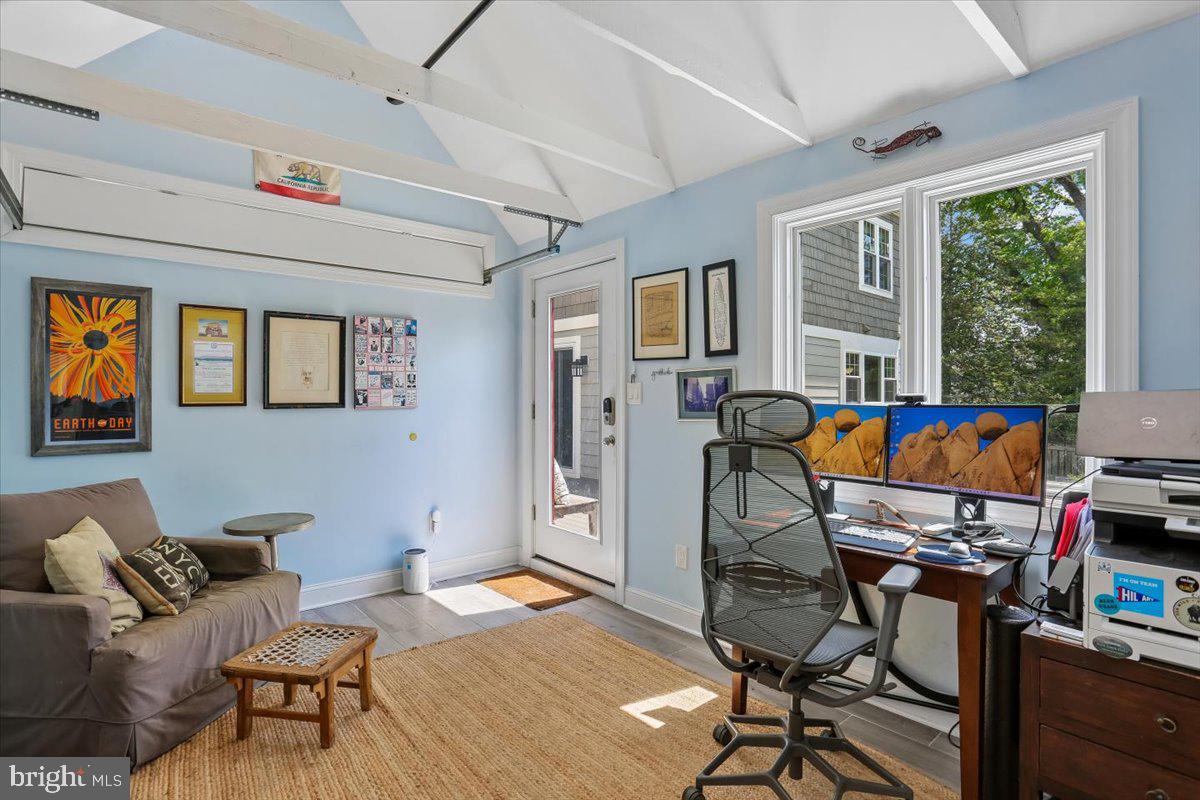 8812 2nd Avenue Silver Spring, MD 20910 - Photo 44 of 64 Fully usable in all four seasons!
