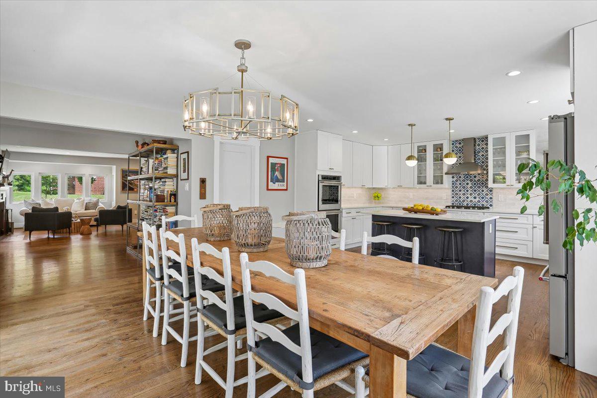 8812 2nd Avenue Silver Spring, MD 20910 - Photo 10 of 64 Magnificent main level is perfection!