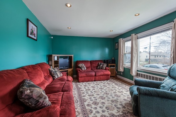 15 Ralph Street Watertown, MA 02472 - Photo 3 of 18 Gallery Image 3