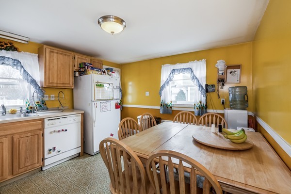 15 Ralph Street Watertown, MA 02472 - Photo 6 of 18 Gallery Image 6