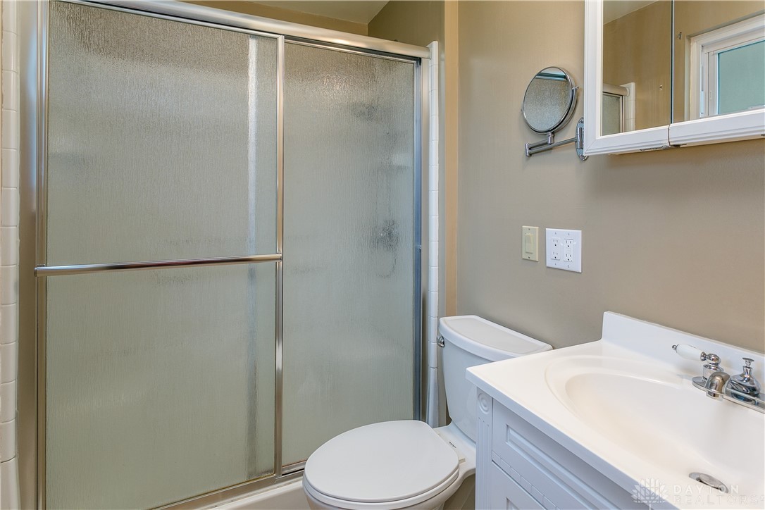 215 Kent Road Tipp City, OH 45371 - Photo 19 of 40 Gallery Image 19