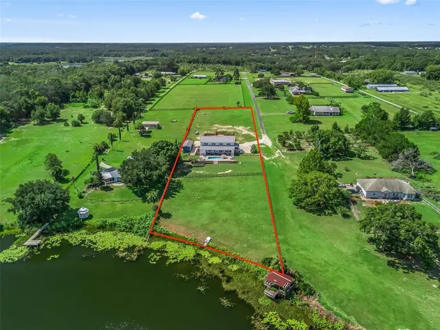 $1,300,000 | 16795 Southeast Highway 42, Weirsdale, FL 32195